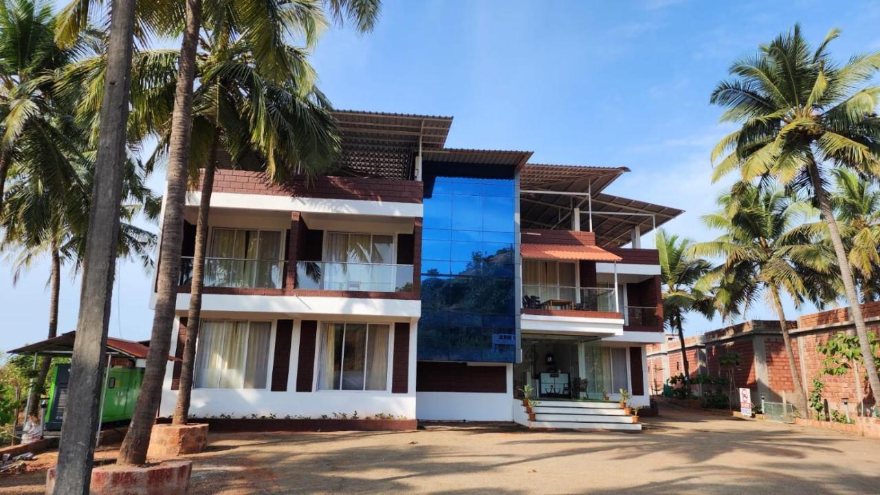 Coastal Bay Beach Resort Harnai ภายนอก รูปภาพ
