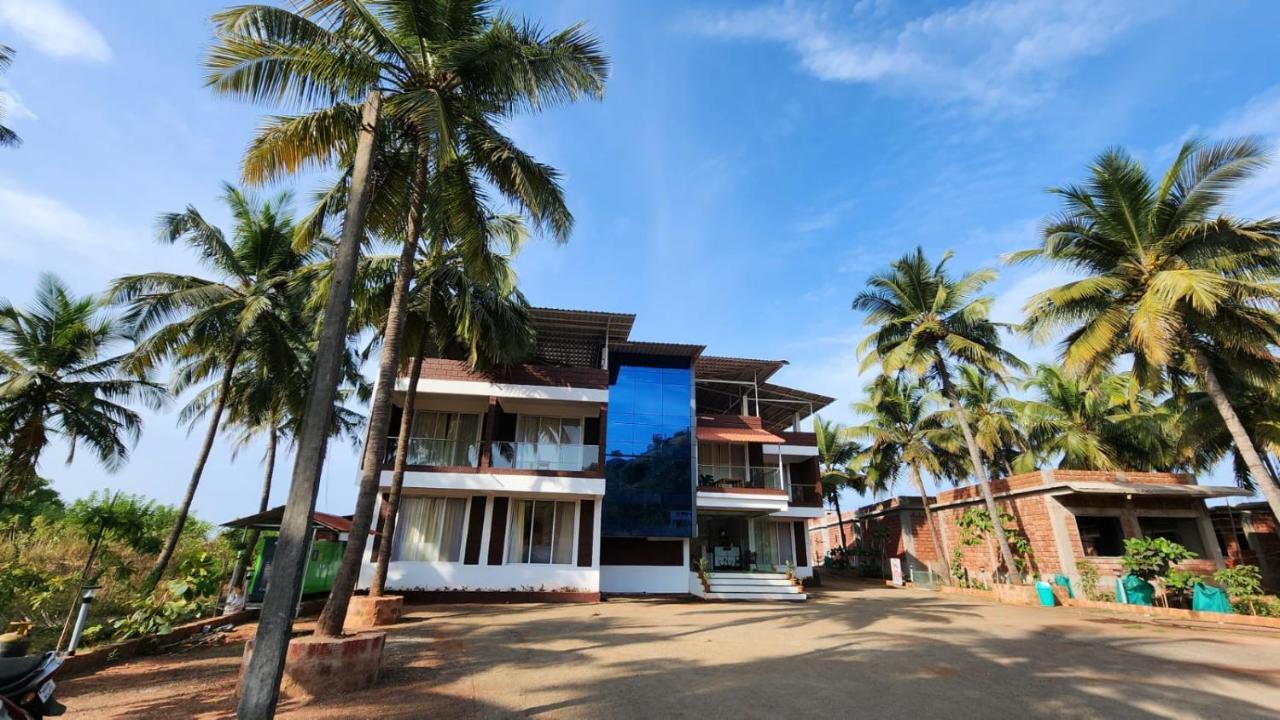 Coastal Bay Beach Resort Harnai ภายนอก รูปภาพ