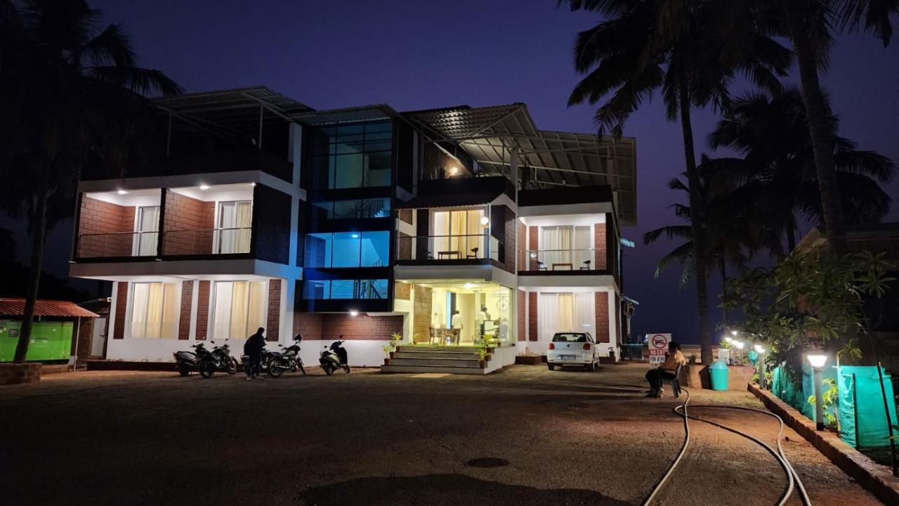 Coastal Bay Beach Resort Harnai ภายนอก รูปภาพ